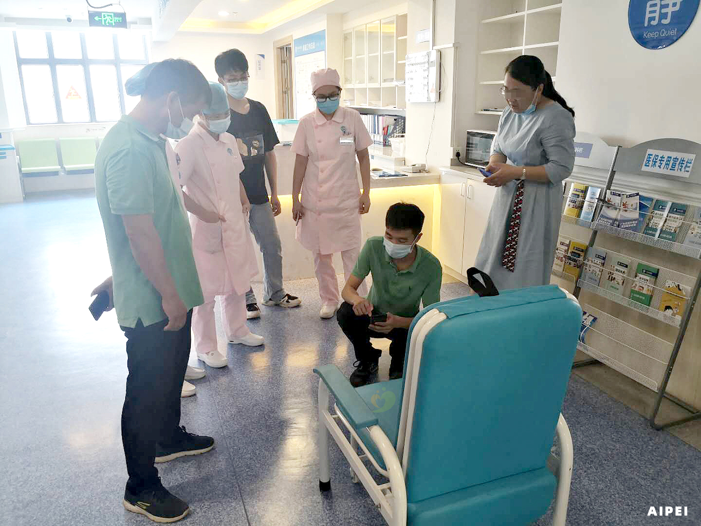 愛(ài)陪共享陪護(hù)床：用科技溫暖就醫(yī)路，讓陪護(hù)更便捷